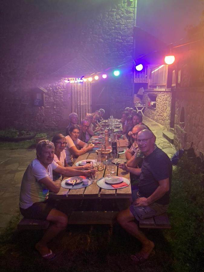 Lo Soulenquo A Fonteilles Sur Le Gr 65 Bed & Breakfast Golinhac Luaran gambar
